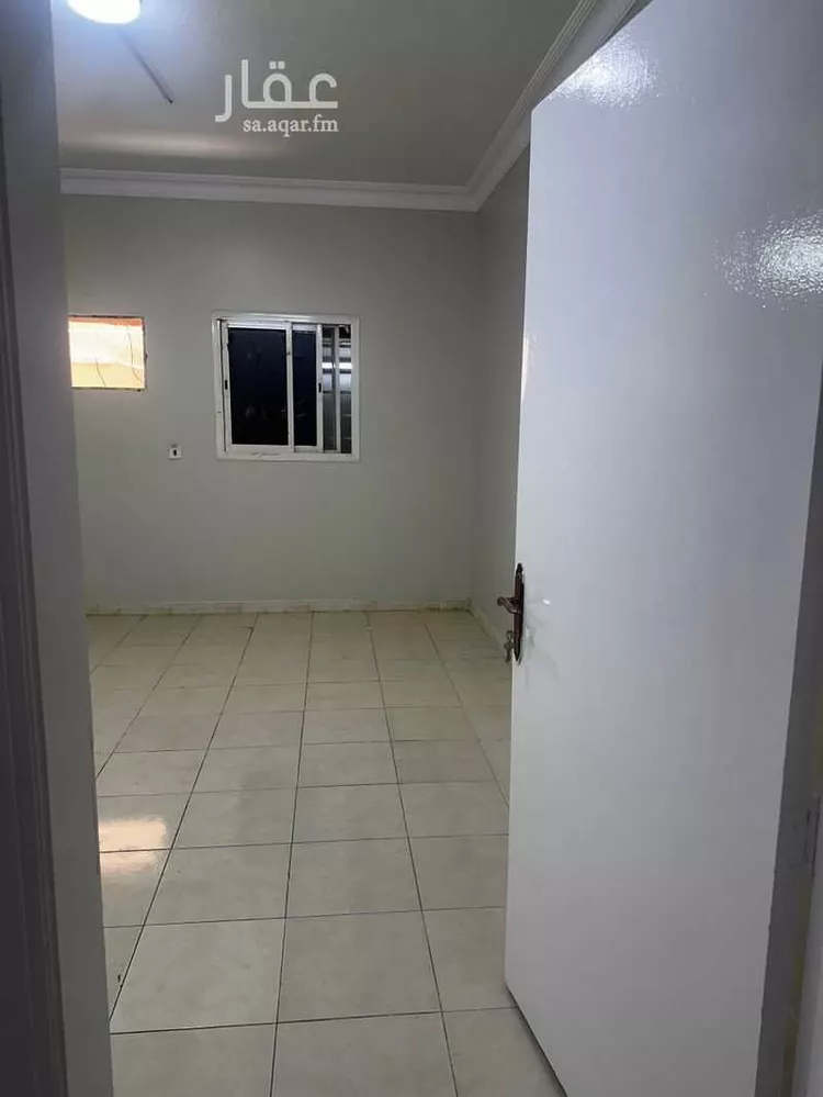 شقة للإيجار في شارع عبدالله بن يحيى, حي بدر, مدينة الرياض, منطقة الرياض