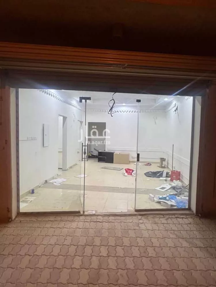 محل للإيجار في شارع سعد بن معاذ, حي الفيصلية, مدينة الدرعية, منطقة الرياض صورة 2