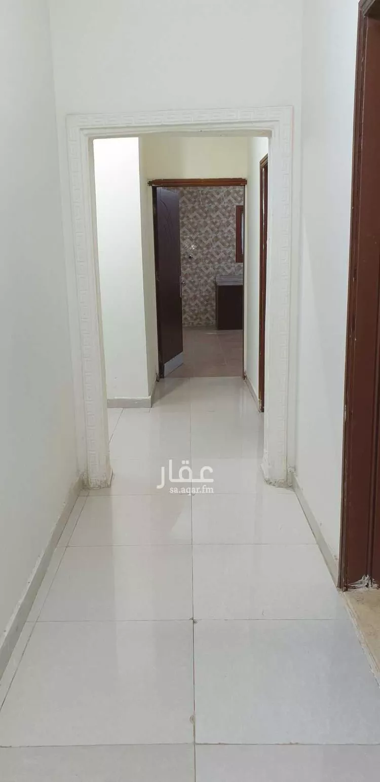 شقة للإيجار في شارع شارع 82 ب, حي المطار, مدينة جازان, منطقة جازان صورة 4
