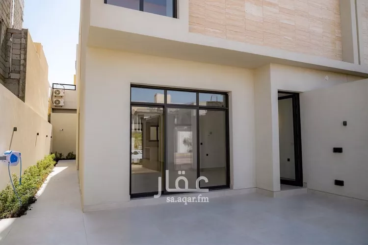 فيلا للبيع في شارع عقرباء 145, حي عقرباء, مدينة امارة منطقة الرياض - الجبيله, منطقة الرياض صورة 4