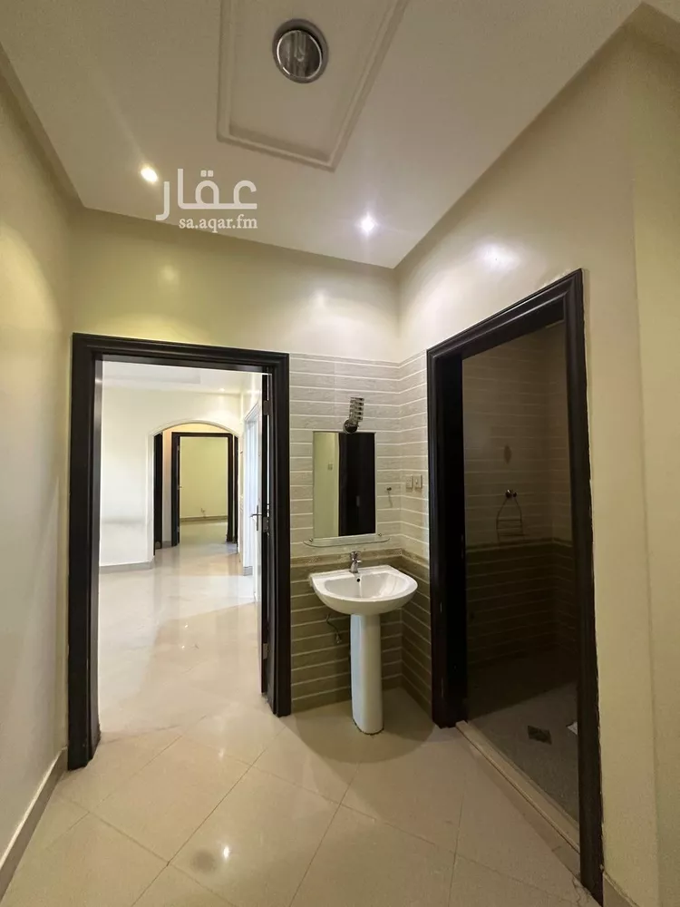 شقة للإيجار في شارع العمرة, حي الملقا, مدينة الرياض, منطقة الرياض صورة 3