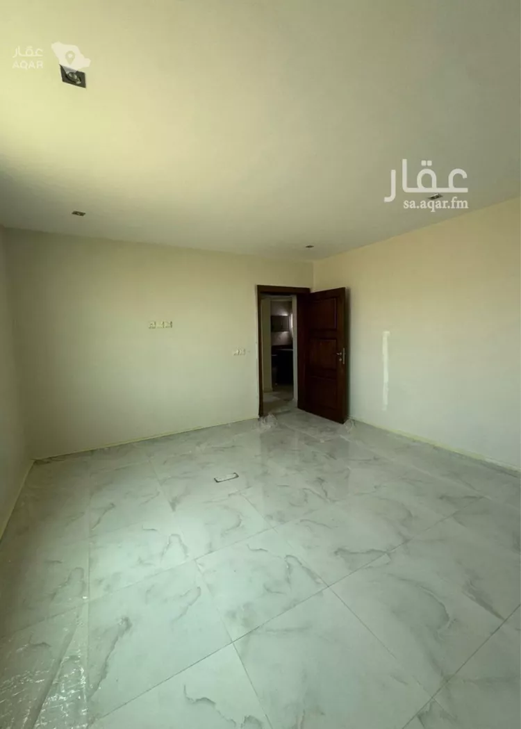 شقة للبيع في شارع العشيرة, حي ظهرة لبن, مدينة الرياض, منطقة الرياض 4