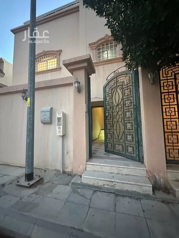 Floor for Rent in Riyadh Al Mughrizat