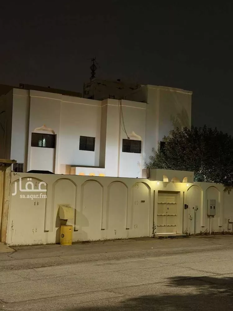 Villa for Sale in Al Bukayriyah Al Aziziyah