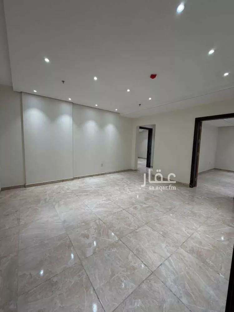 شقة للإيجار في حي الحمراء ، الخبر ، الخبر