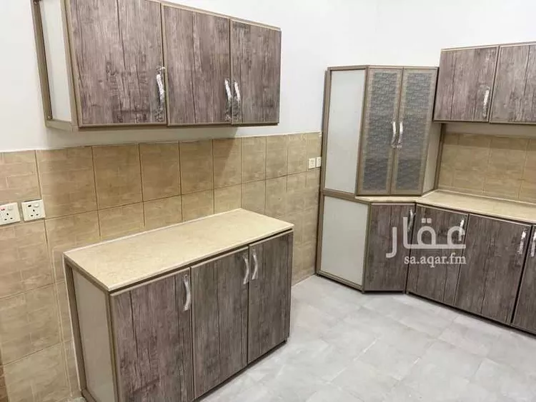 شقة للإيجار في شارع الصداوي, حي القصور, مدينة الظهران, المنطقة الشرقية
