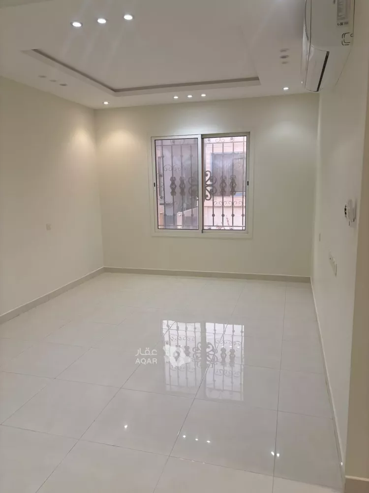 فيلا للإيجار في شارع ابن طوق الكاتب, حي المونسية, مدينة الرياض, منطقة الرياض 10