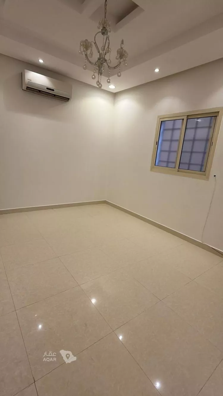فيلا للإيجار في شارع رقم 107, حي المونسية, مدينة الرياض, منطقة الرياض 3