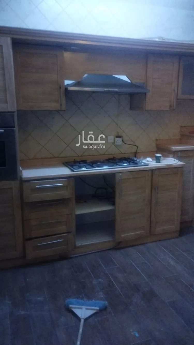 Floor for Rent in Riyadh Ishbiliyah