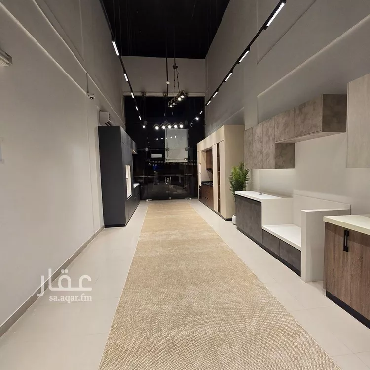 محل للإيجار في شارع طريق الامير سعود بن محمد بن مقرن الفرعي, حي قرطبة, مدينة الرياض, منطقة الرياض