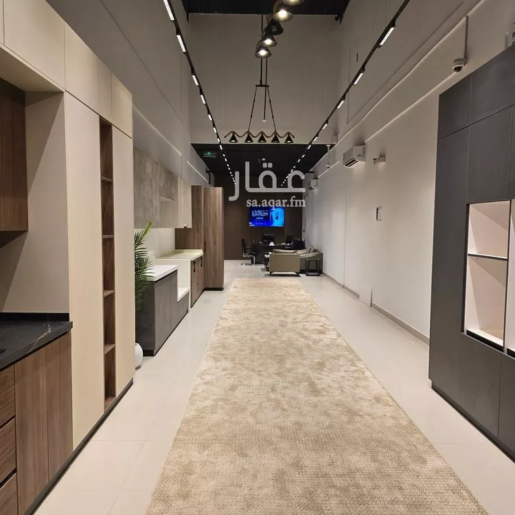 محل للإيجار في شارع طريق الامير سعود بن محمد بن مقرن الفرعي, حي قرطبة, مدينة الرياض, منطقة الرياض صورة 4