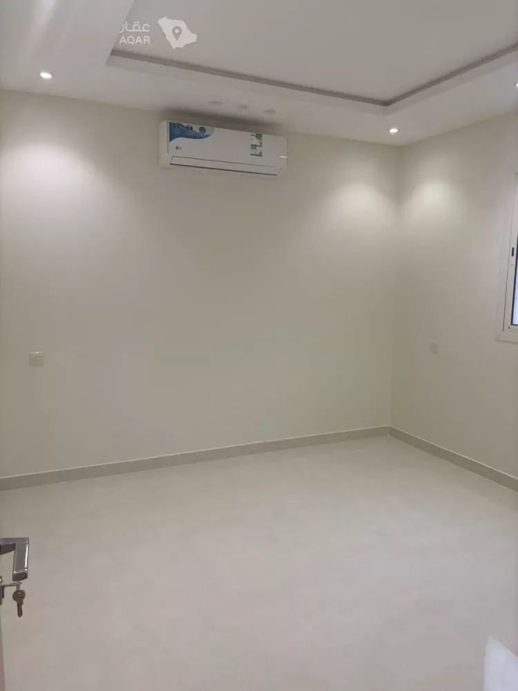 فيلا للإيجار في شارع ابن طوق الكاتب, حي المونسية, مدينة الرياض, منطقة الرياض 4