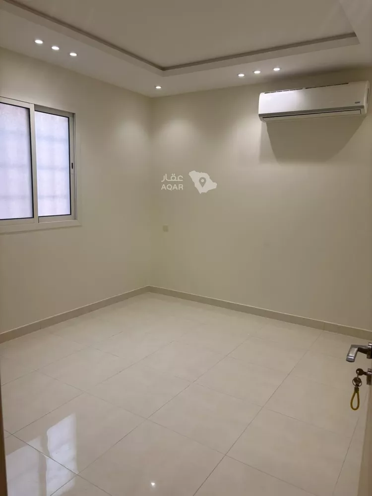 فيلا للإيجار في شارع ابن طوق الكاتب, حي المونسية, مدينة الرياض, منطقة الرياض 9