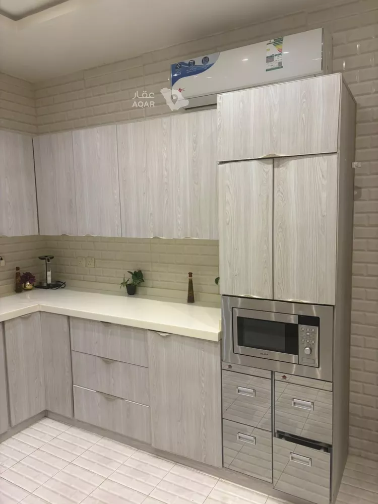 فيلا للإيجار في شارع ابن طوق الكاتب, حي المونسية, مدينة الرياض, منطقة الرياض 11