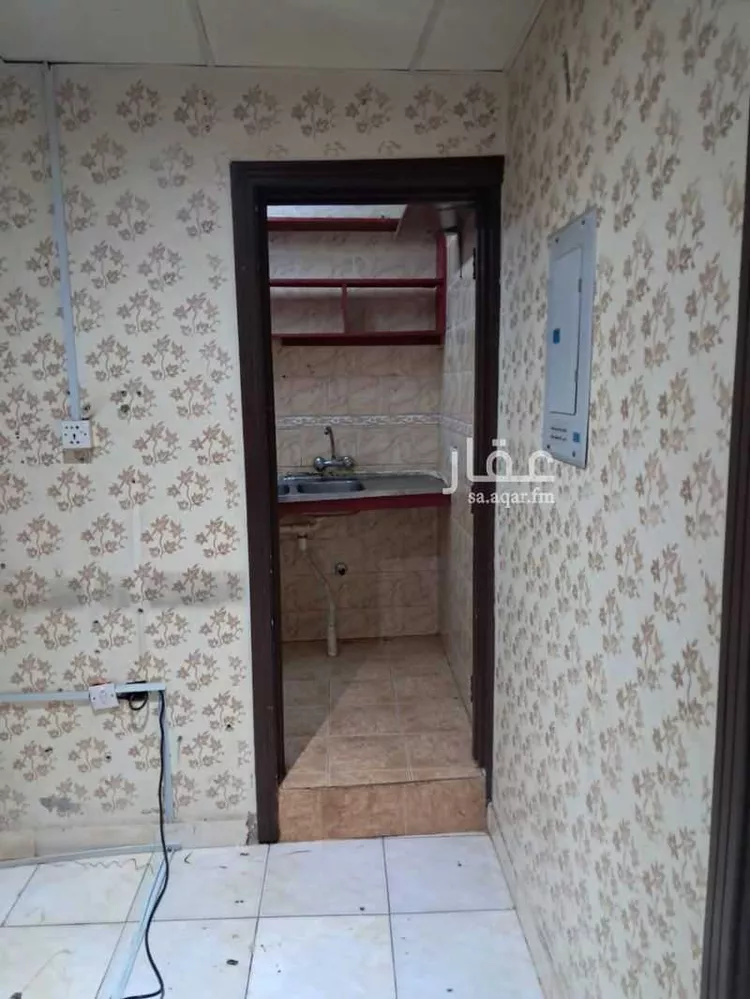 شقة للإيجار في شارع الكاتب, حي العريجاء الغربي, مدينة الرياض, منطقة الرياض صورة 3