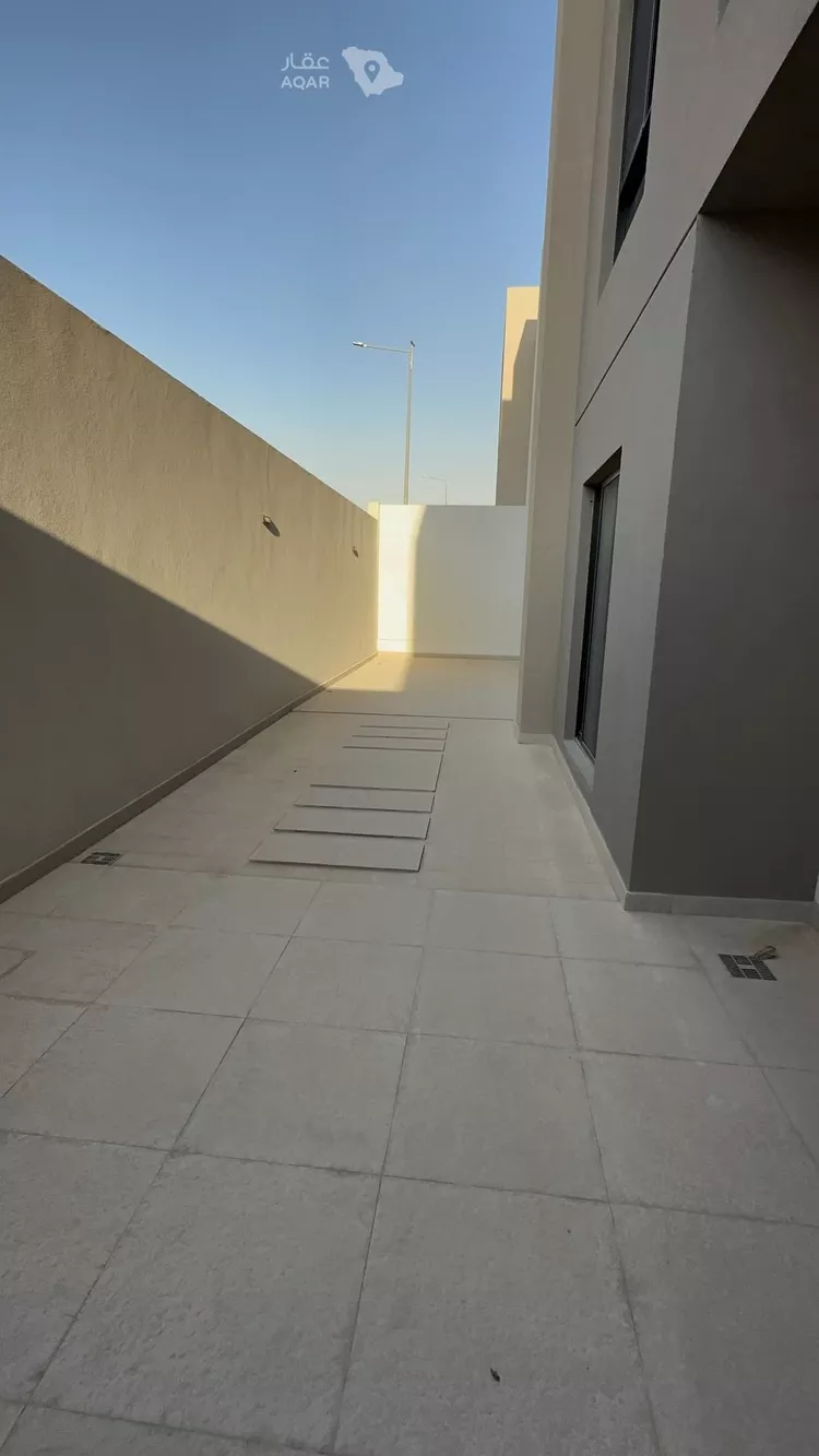 شقة للبيع في شارع اسماء بنت مالك ، حي العارض ، الرياض ، منطقة الرياض 3