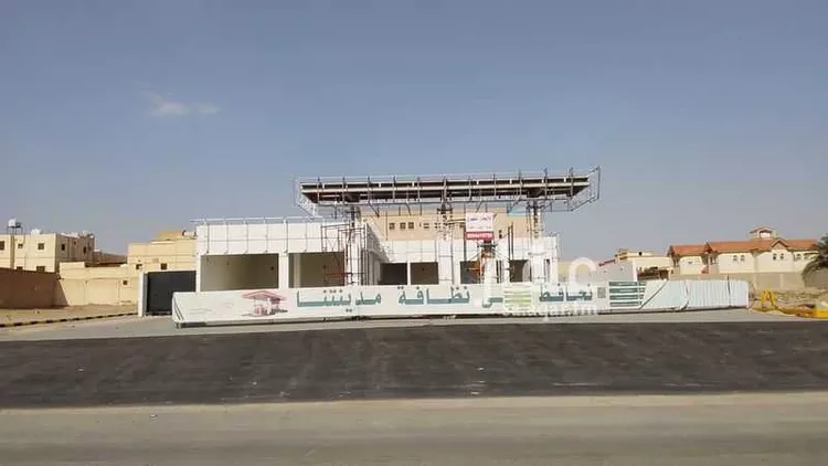 محطة للبيع في شارع حسين بن مروان ، حي البلدية ، حفر الباطن ، حفر الباطن