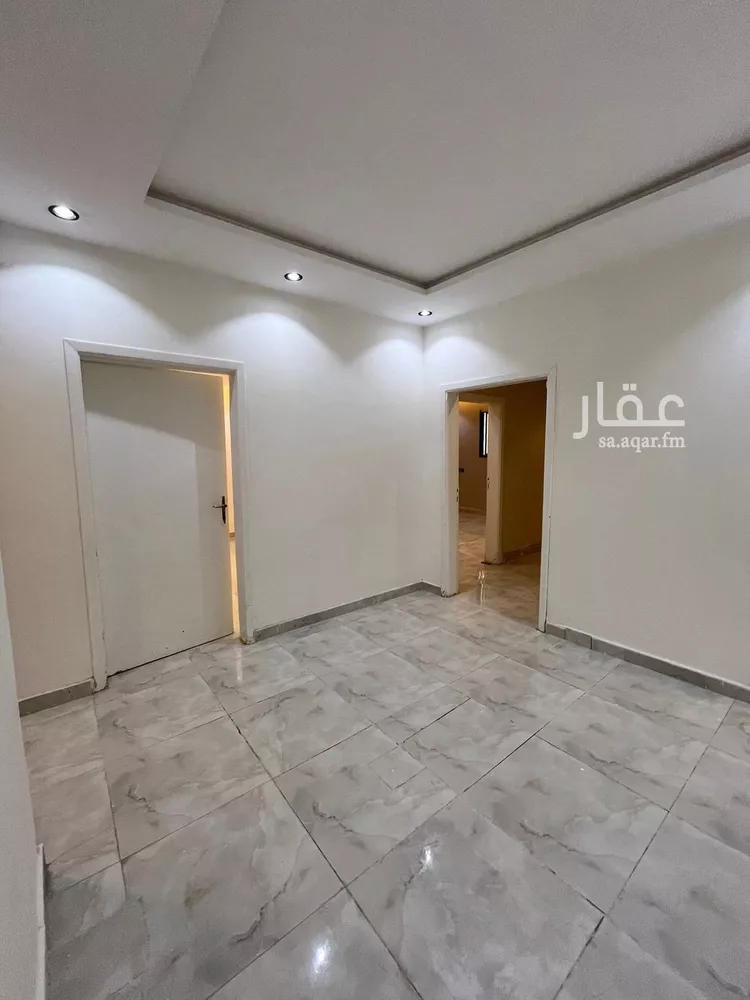 شقة للإيجار في شارع الأمير عبدالله بن سعود بن عبدالله صنيت, حي الصحافة, مدينة الرياض, منطقة الرياض 8