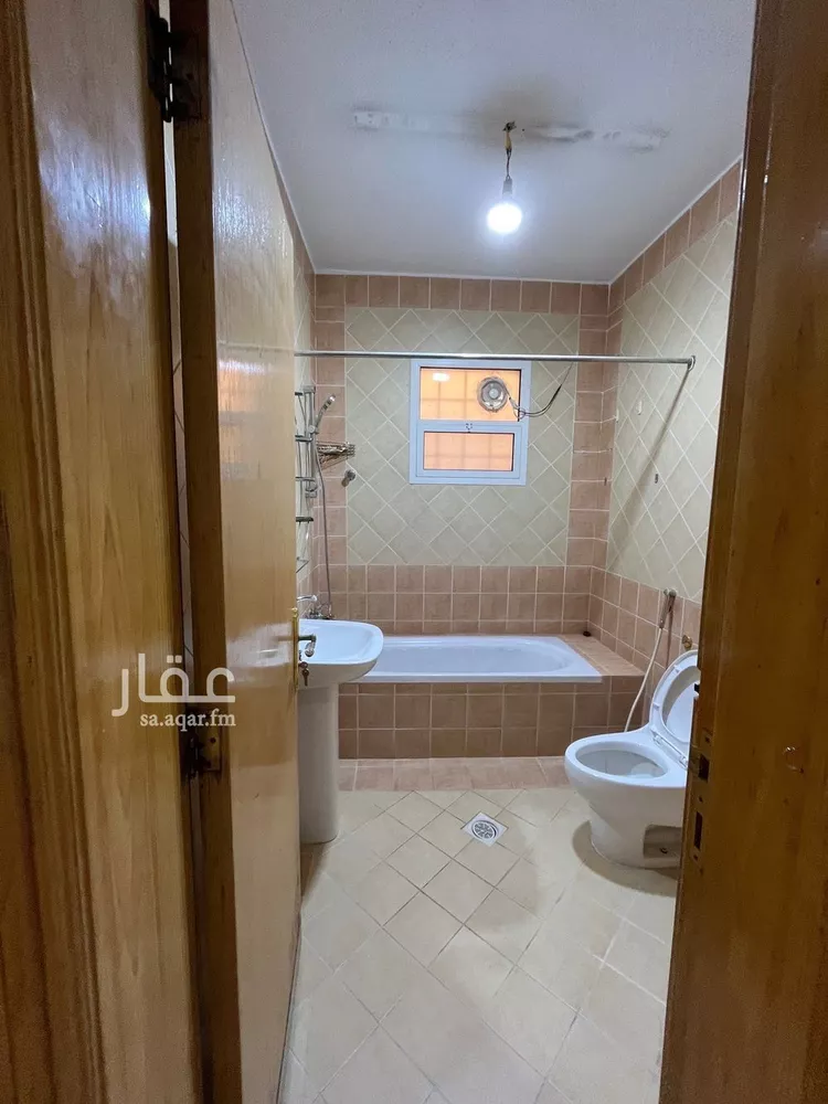 شقة للإيجار في شارع حائل, حي النزهة, مدينة الرياض, منطقة الرياض صورة 5