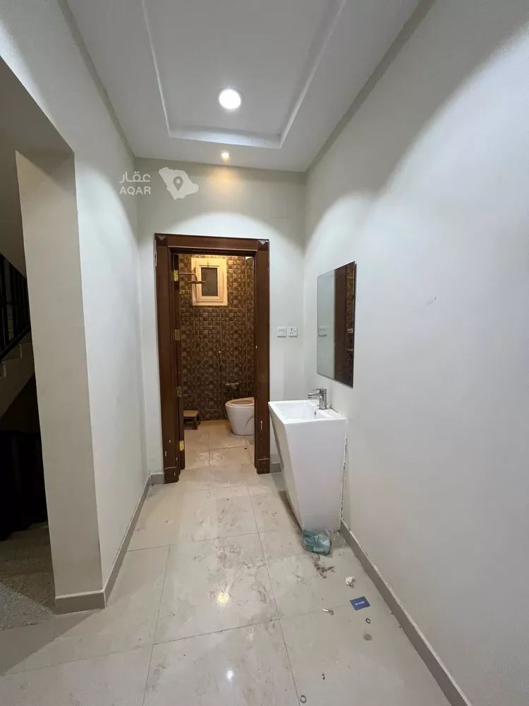 Floor for Rent in Riyadh Ar Rabwah صورة 2