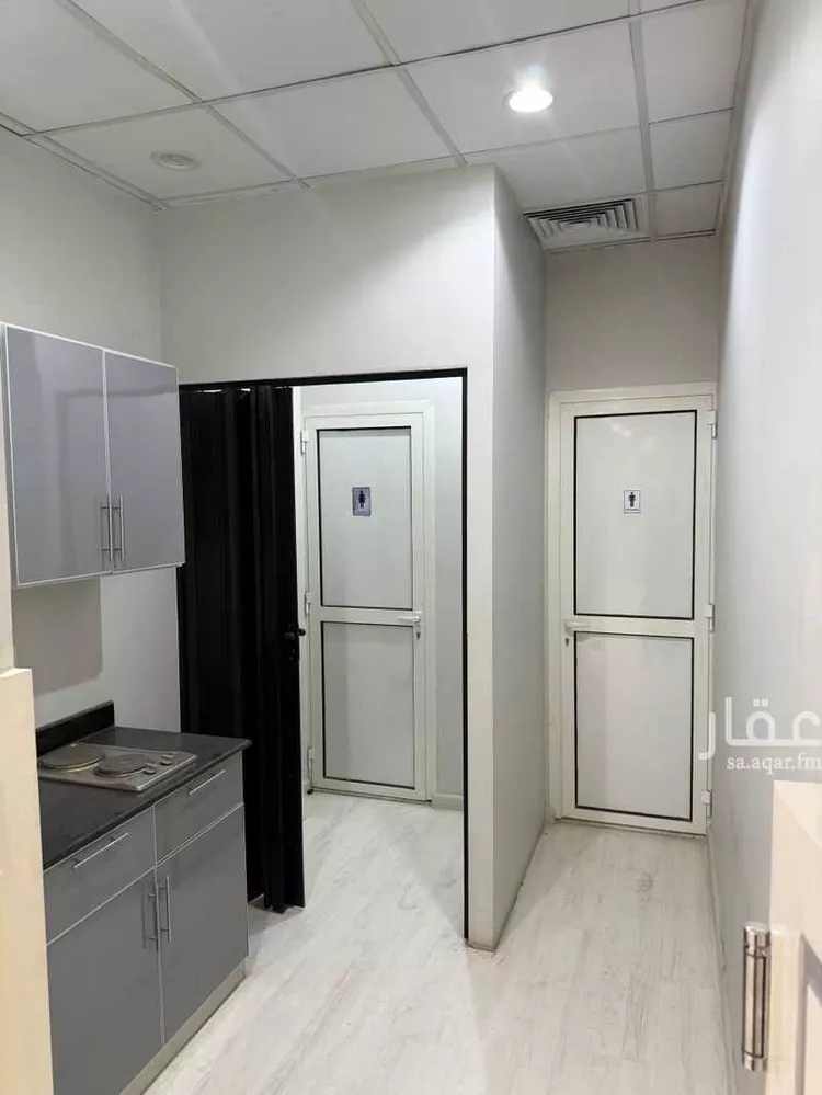 مكتب تجاري للإيجار في شارع التخصصي, حي النخيل, مدينة الرياض, منطقة الرياض صورة 3