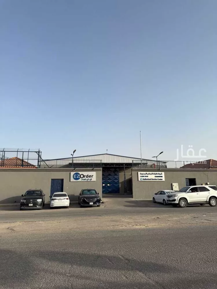 محل للبيع في شارع لزمة
, حي السلي, مدينة الرياض, منطقة الرياض صورة 2
