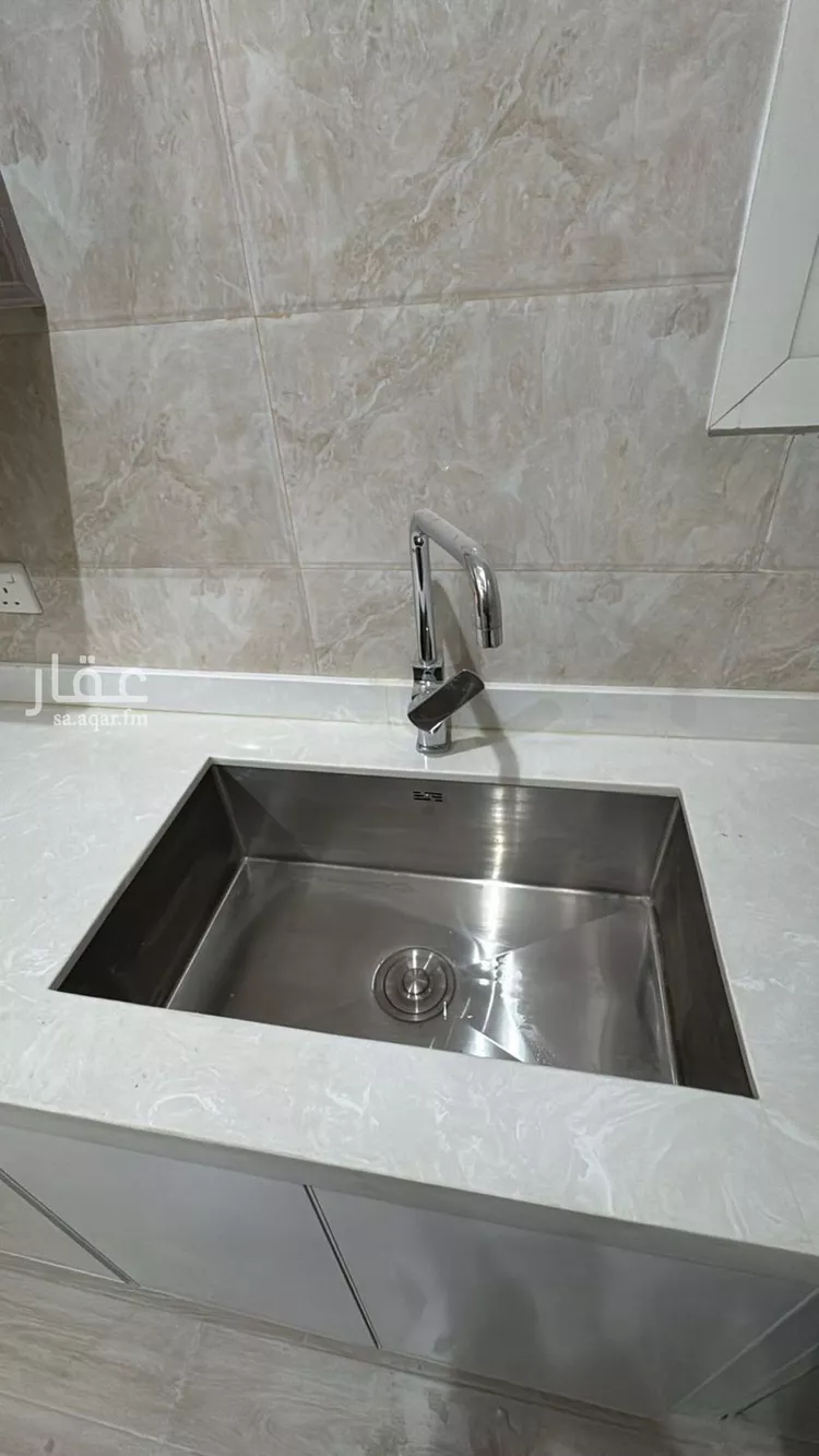شقة للإيجار في شارع عبدالله النجدي, حي العارض, مدينة الرياض, منطقة الرياض 7