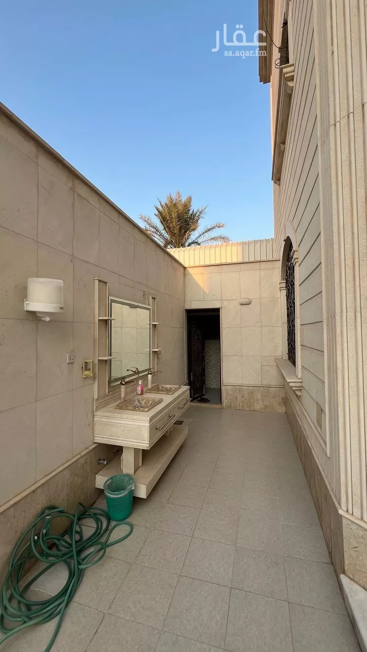 فيلا للبيع في شارع البراقية, حي النهضة, مدينة الرياض, منطقة الرياض 7