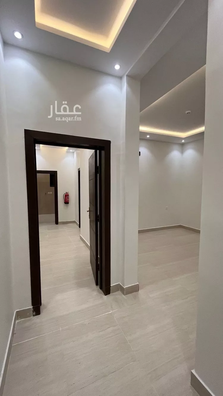 عمارة للبيع في شارع البيان, حي السعادة, مدينة الرياض, منطقة الرياض 7
