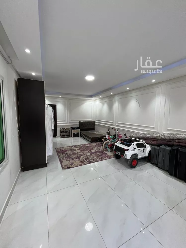 فيلا للبيع في شارع البراقية, حي النهضة, مدينة الرياض, منطقة الرياض 10