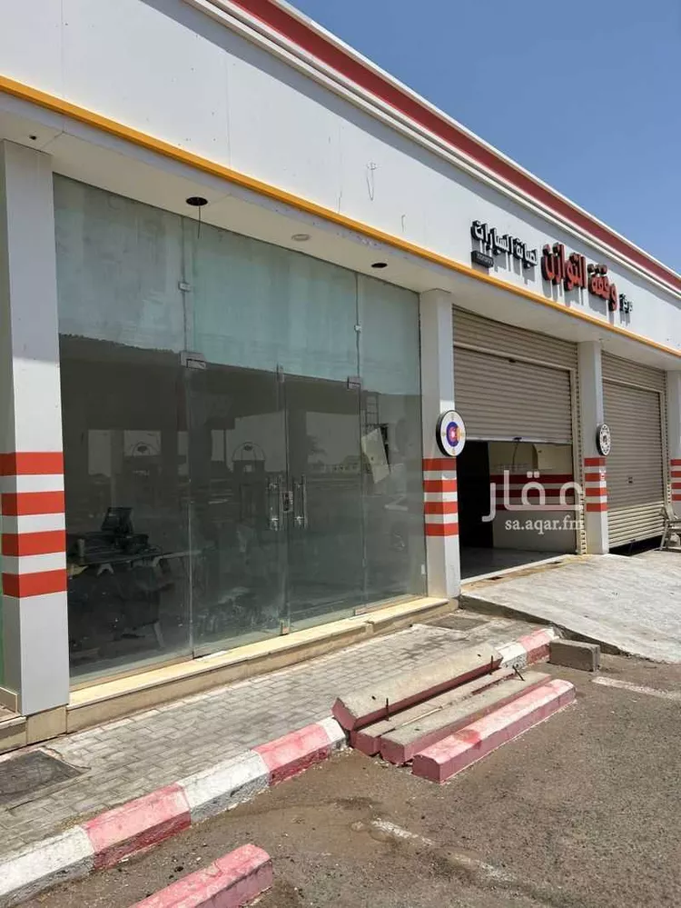 محل للبيع في حي ، طريق الملك سعود ، حي النقرة ، حائل ، منطقة حائل