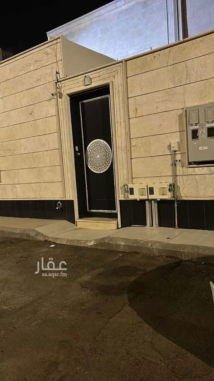 شقة للإيجار في شارع الجنابين ، حي النقرة ، حائل ، منطقة حائل