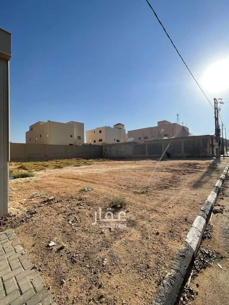 أرض للبيع في شارع شارع الملك خالد بن عبدالعزيز, حي العزيزية, مدينة ثادق, منطقة الرياض صورة 2