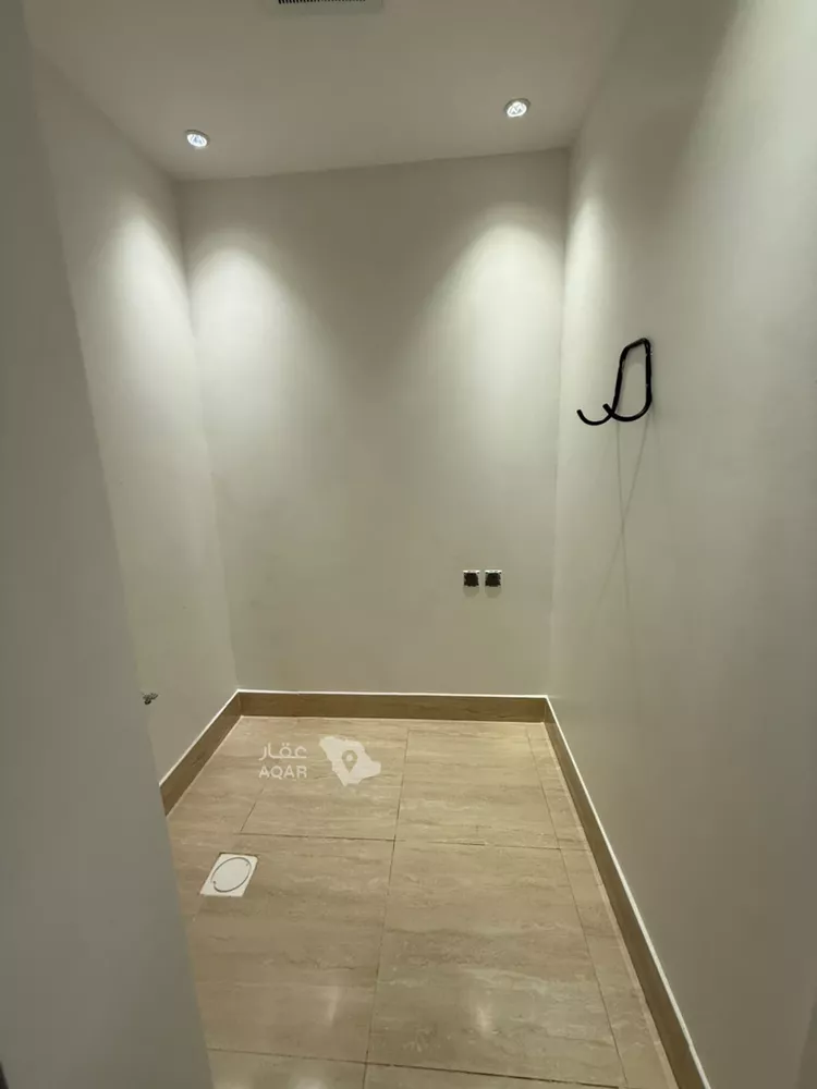 شقة للإيجار في شارع مانع المريدي, حي عرقة, مدينة الرياض, منطقة الرياض 10