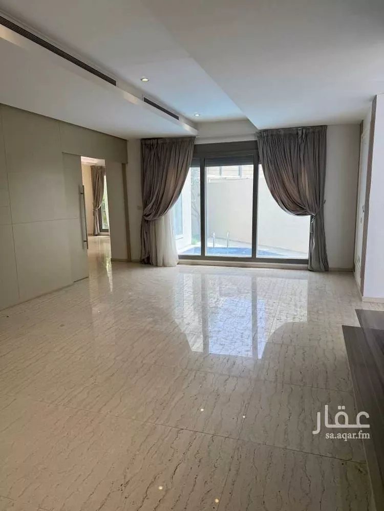 فيلا للبيع في شارع الرحيبات, حي الملقا, مدينة الرياض, منطقة الرياض صورة 3