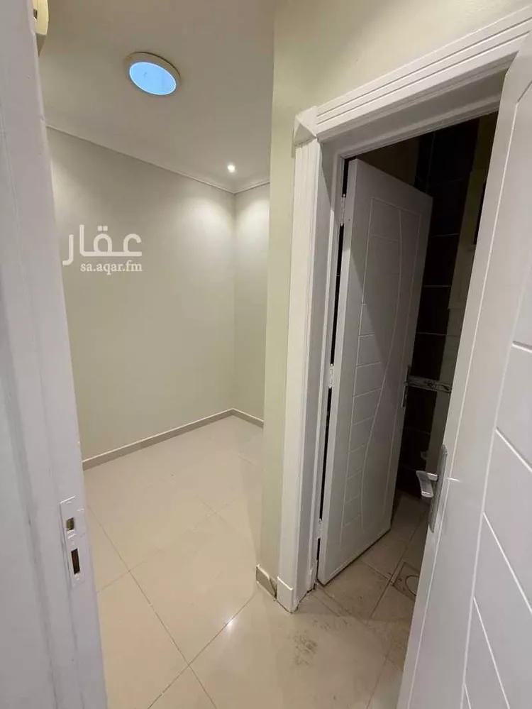 دور للإيجار في شارع رقم 431, حي الملقا, مدينة الرياض, منطقة الرياض صورة 2