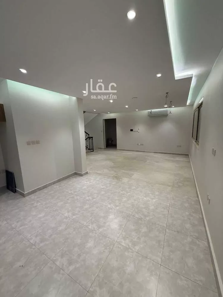 دور للإيجار في شارع عيون الجواء, حي العليا, مدينة الرياض, منطقة الرياض 10