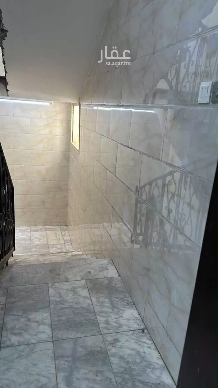 عمارة للبيع في شارع ابي زمعة, حي اليمامة, مدينة الرياض, منطقة الرياض صورة 3