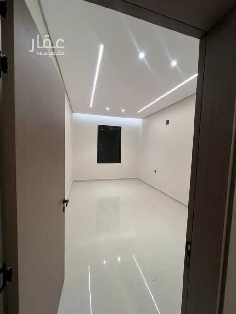 Floor for Sale in Riyadh Ash Sharq 7