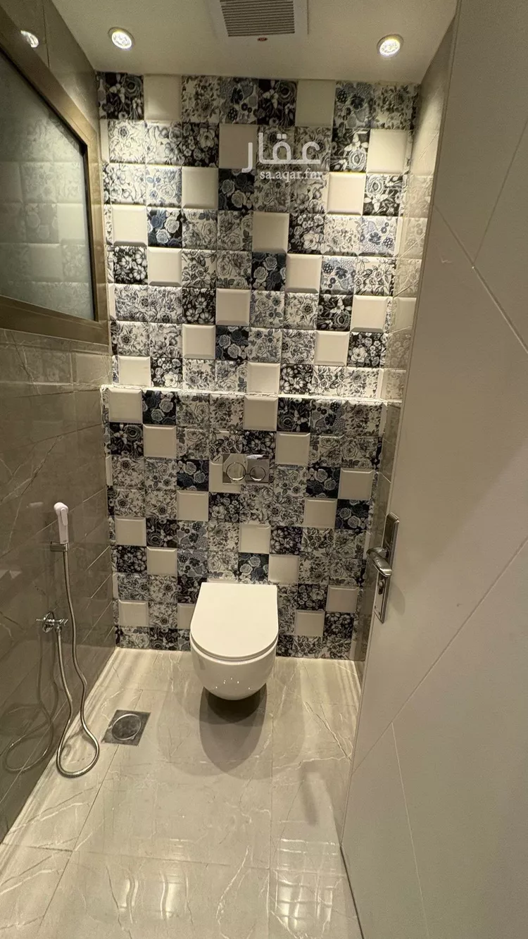 شقة للإيجار في شارع محمد بن عبدالعزيز الدغيثر, حي الملقا, مدينة الرياض, منطقة الرياض صورة 5