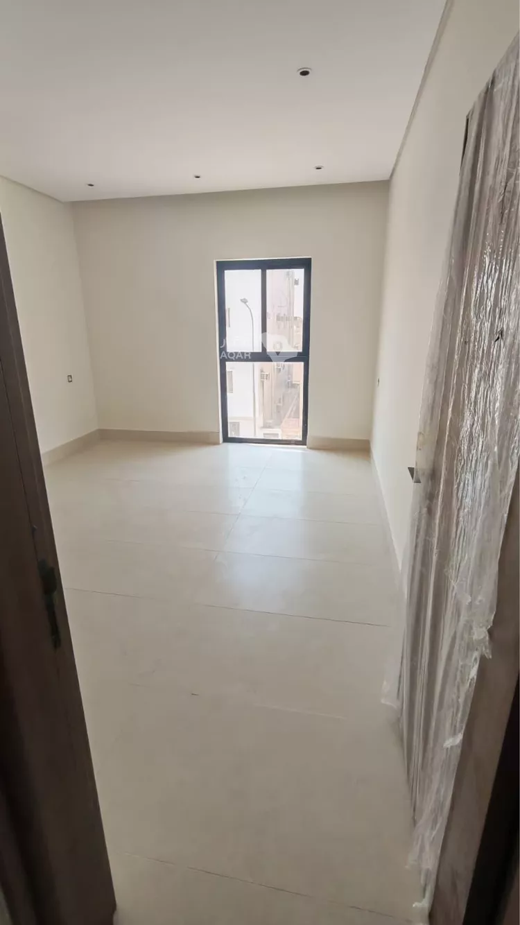 عمارة للبيع في شارع ابها, حي الثقبة, مدينة الخبر, المنطقة الشرقية 6