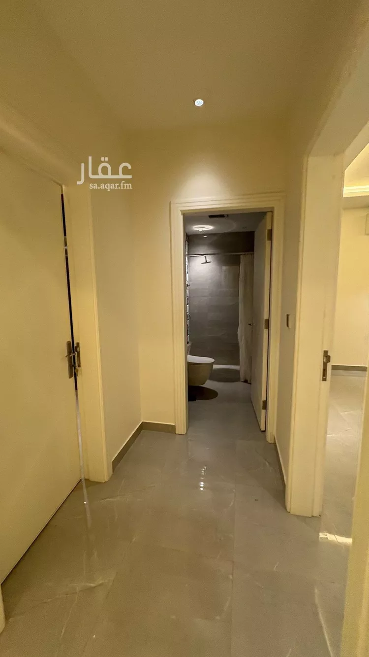 شقة للإيجار في شارع محمد بن عبدالعزيز الدغيثر, حي الملقا, مدينة الرياض, منطقة الرياض صورة 4