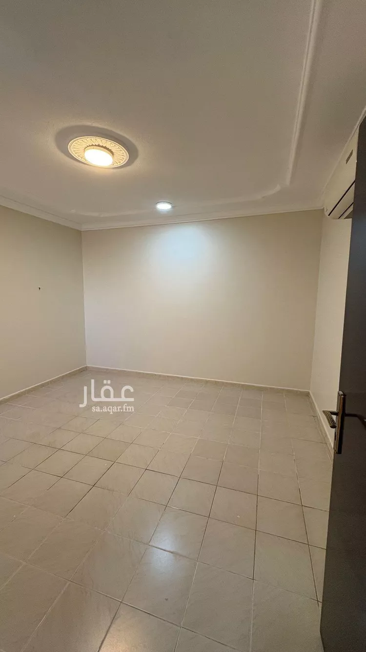 شقة للإيجار في شارع الامير عبدالله ابن عبدالرحمن, حي ظهرة العودة شرق, مدينة الدرعية, منطقة الرياض صورة 3