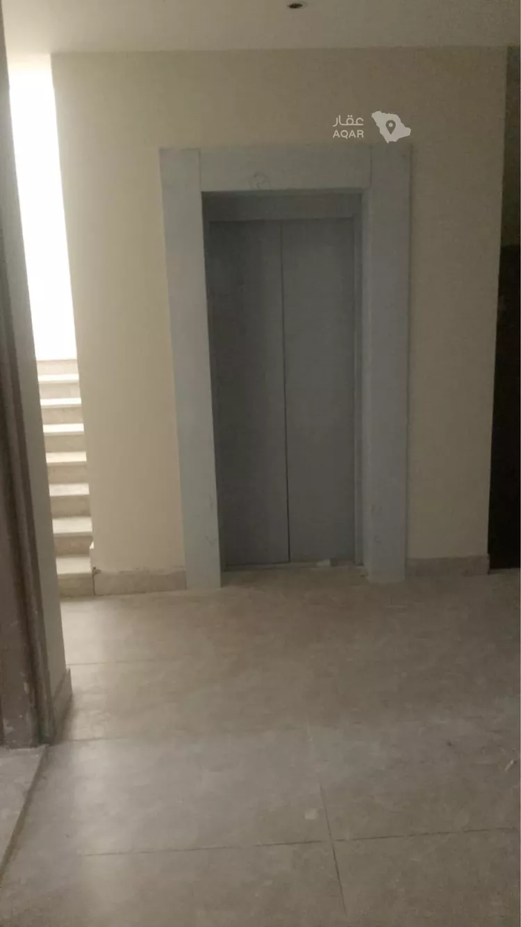 عمارة للبيع في شارع ابها, حي الثقبة, مدينة الخبر, المنطقة الشرقية 9