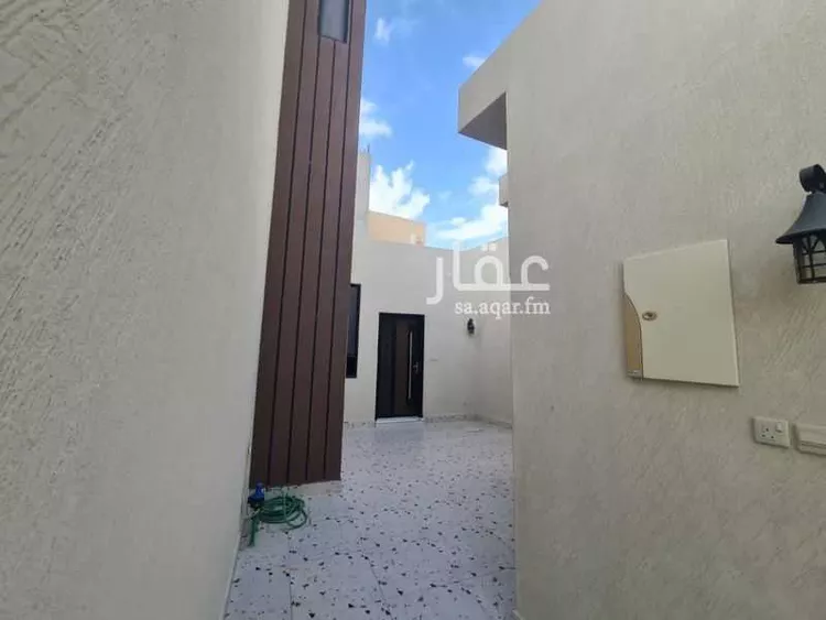 شقة للإيجار في شارع الحمر 78 ، حي الحمر ، بريدة ، بريدة صورة 3