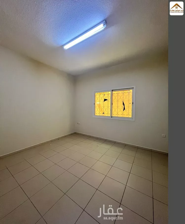 شقة للإيجار في شارع الصحابة, حي إشبيلية, مدينة الرياض, منطقة الرياض صورة 2