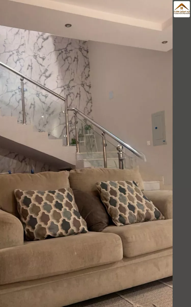 فيلا للبيع في شارع ابن يحيى الأسدي, حي المونسية, مدينة الرياض, منطقة الرياض 4
