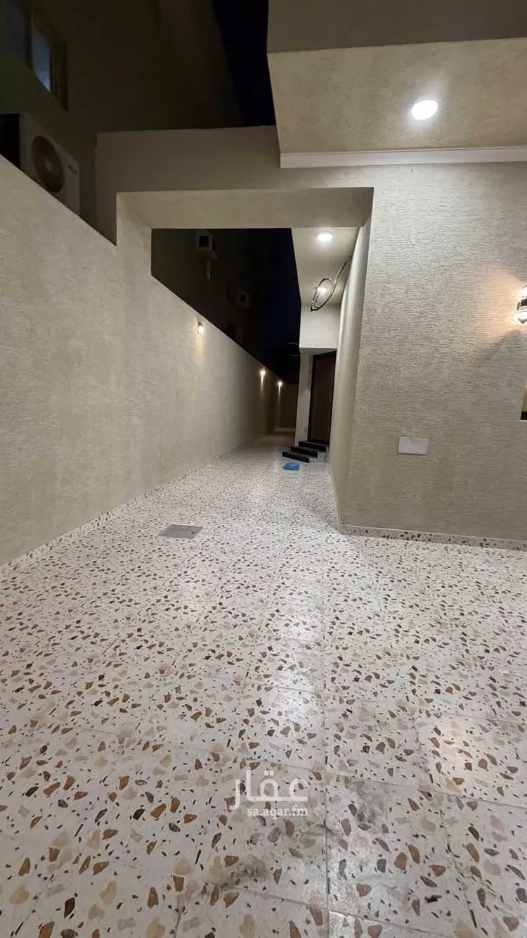 فيلا للبيع في شارع أبي إبراهيم الحسين ، حي الرحمانية ، جدة ، جدة صورة 3