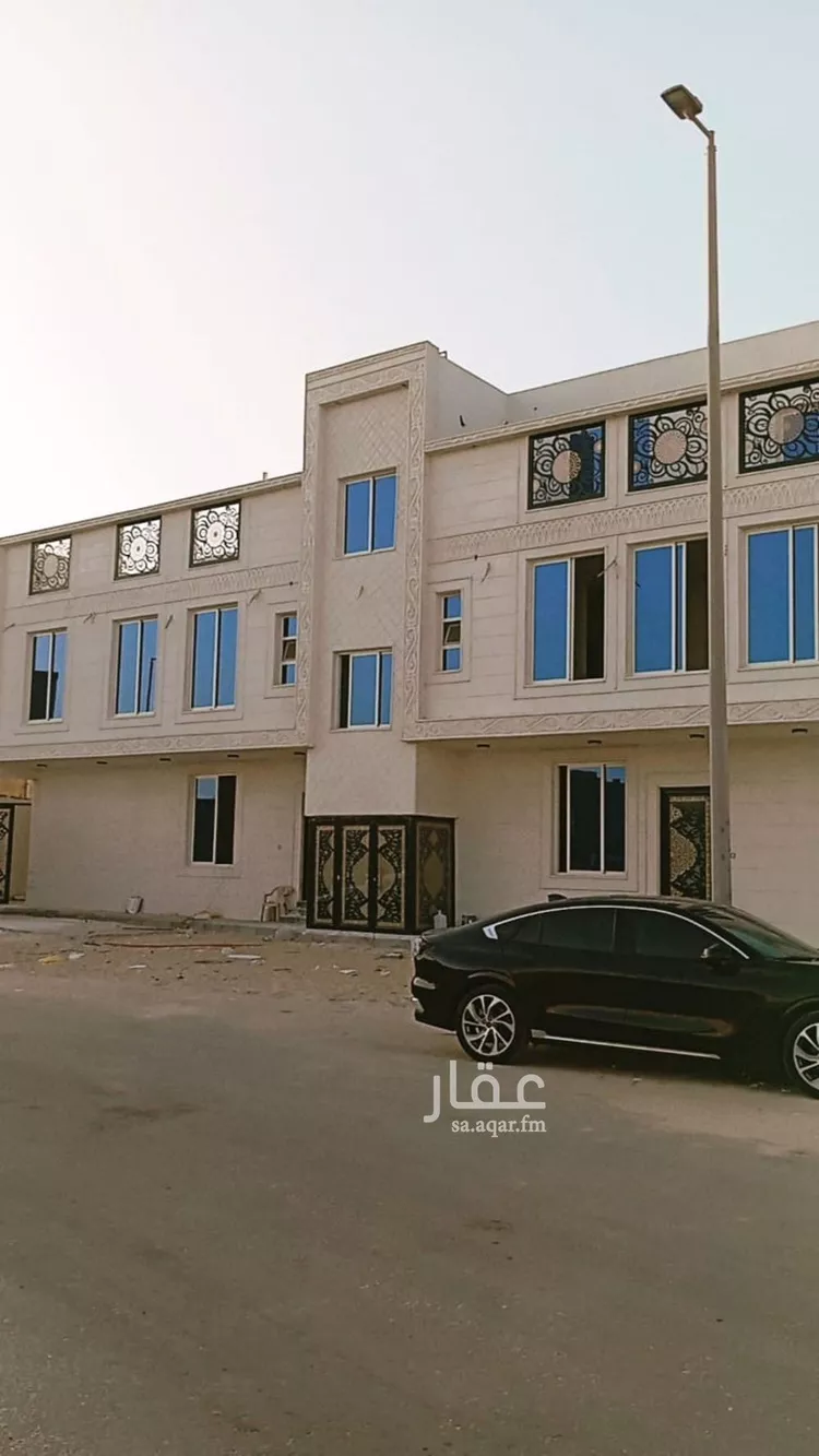 شقة للبيع في شارع شرحبيل بن اوس, حي ضاحية الملك فهد, مدينة الدمام, المنطقة الشرقية