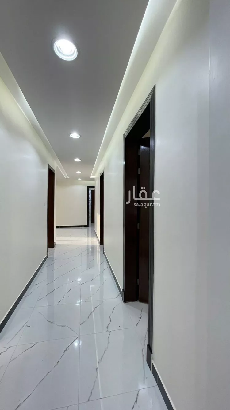 شقة للبيع في شارع طاهر الزمخشرى, حي النور, مدينة الدمام, المنطقة الشرقية صورة 3